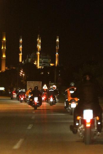 MOTO NOTTE ISTANBUL
